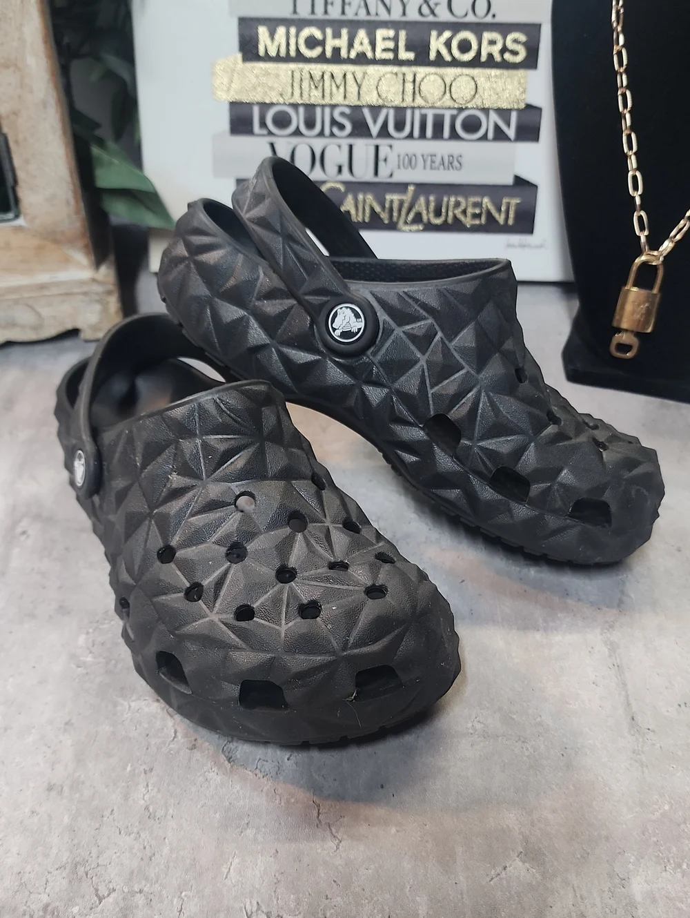 Crocs For Kids Size 3 Jr. Ages 7 Or 8